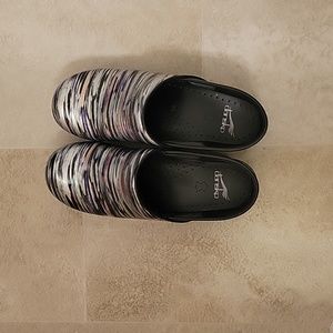 ❤️Dansko nursing clogs❤️